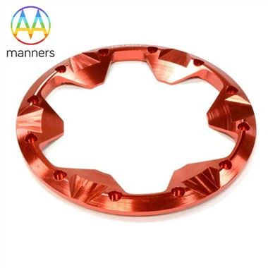 CNC usinando pequenas peças de cobre